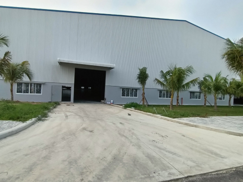 Thi công sàn Epoxy cụm công nghiệp Hoàng Hùng ở Bầu Bàng