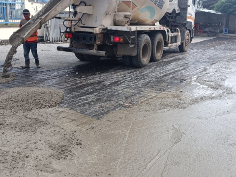 THI CÔNG NỀN SÂN CÔNG TY SATO IKEN VIETNAM KCN BÌNH DƯƠNG