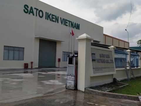 THI CÔNG NỀN SÂN CÔNG TY SATO IKEN VIETNAM KCN BÌNH DƯƠNG