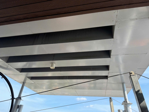 Thi công công tấm Panel mái sân thượng 