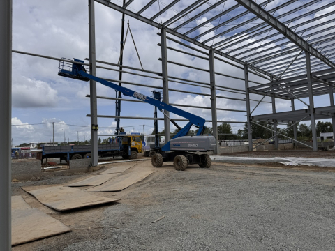 XÂY DỰNG VÀ THI CÔNG SÀN EPOXY